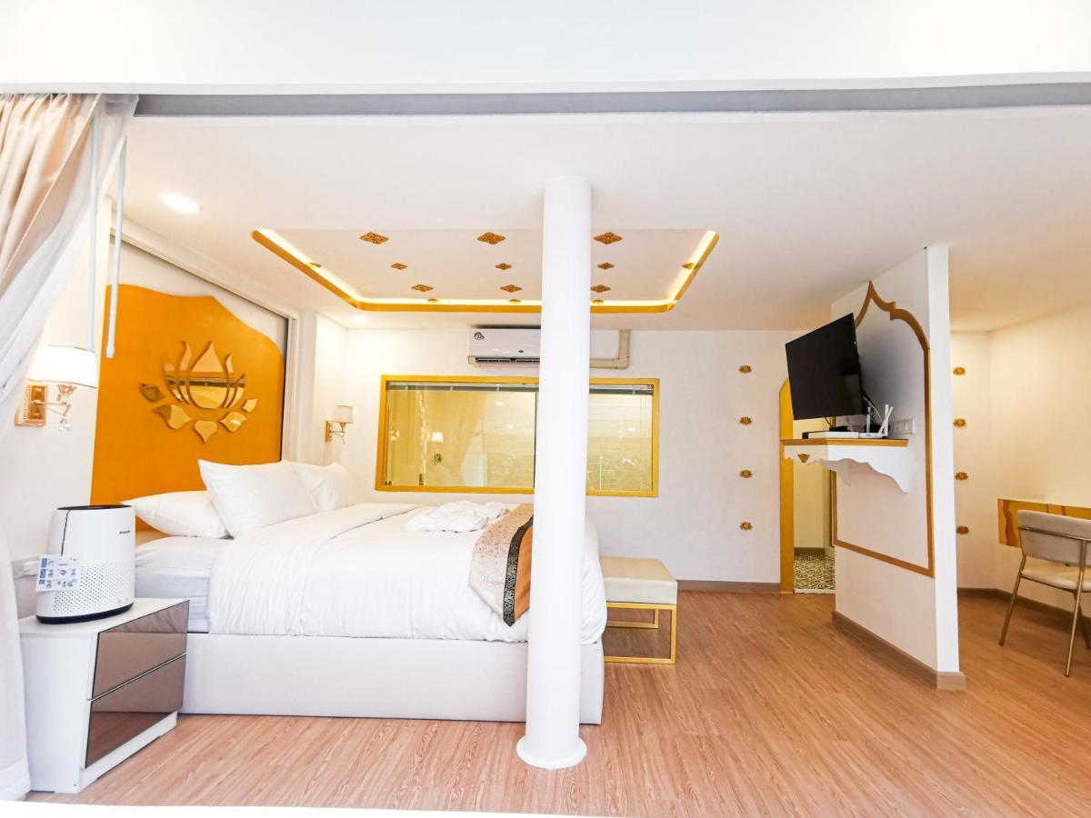 One Dhatu Ayutthaya Premium Homestay Exteriér fotografie